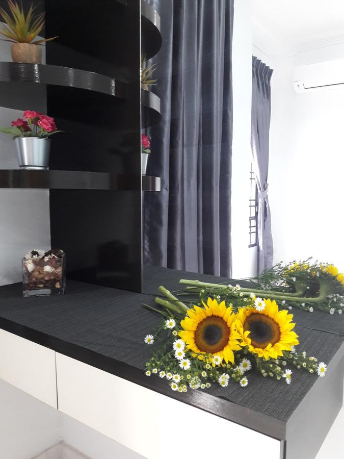 Jb Homestay Bukit Indah Wifi Ciq Mall Legoland Free Parking Johor Bahru Exteriér fotografie