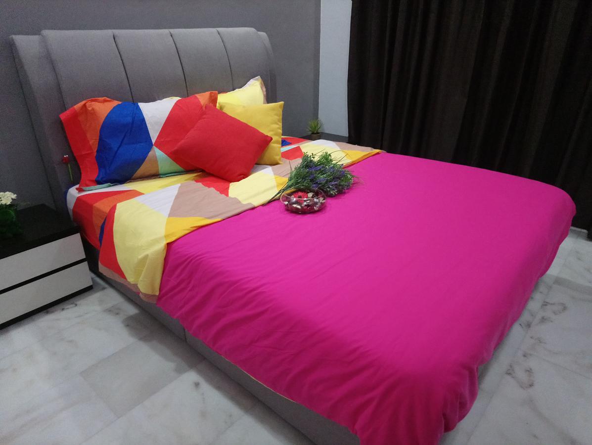 Jb Homestay Bukit Indah Wifi Ciq Mall Legoland Free Parking Johor Bahru Exteriér fotografie
