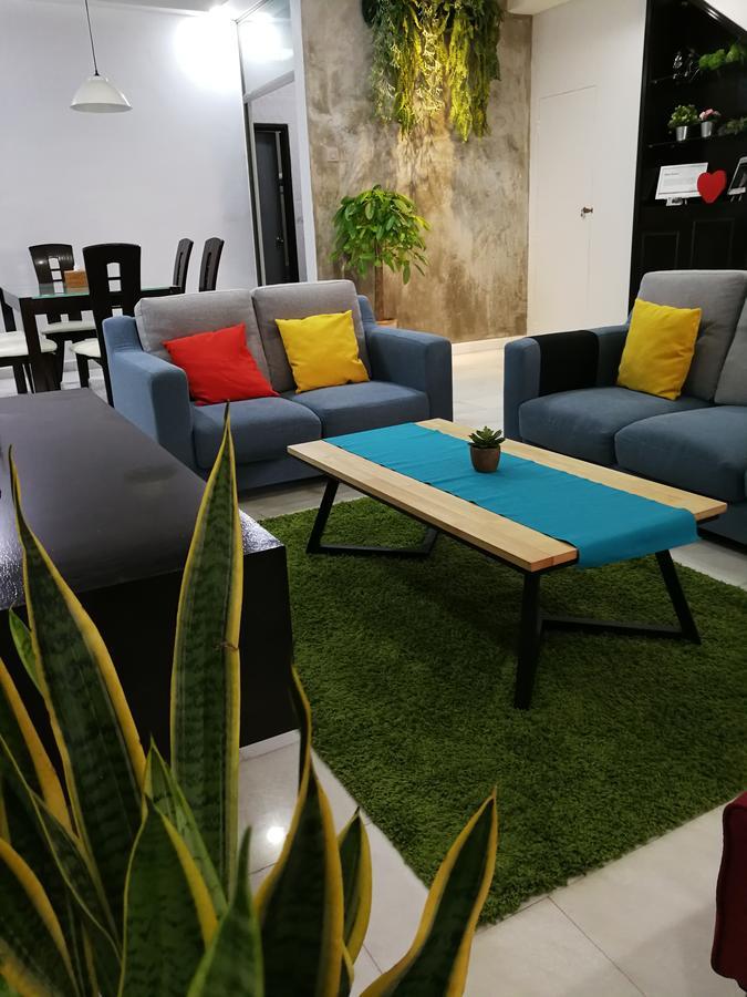 Jb Homestay Bukit Indah Wifi Ciq Mall Legoland Free Parking Johor Bahru Exteriér fotografie